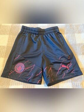 Puma Kid’s Manchester City Training Shorts 2023/2024 Size S(Age 9/10) New w/oTag